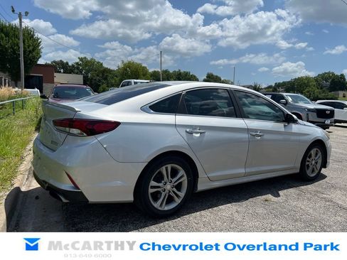 Used 2018 Hyundai Sonata SEL FWD image 3