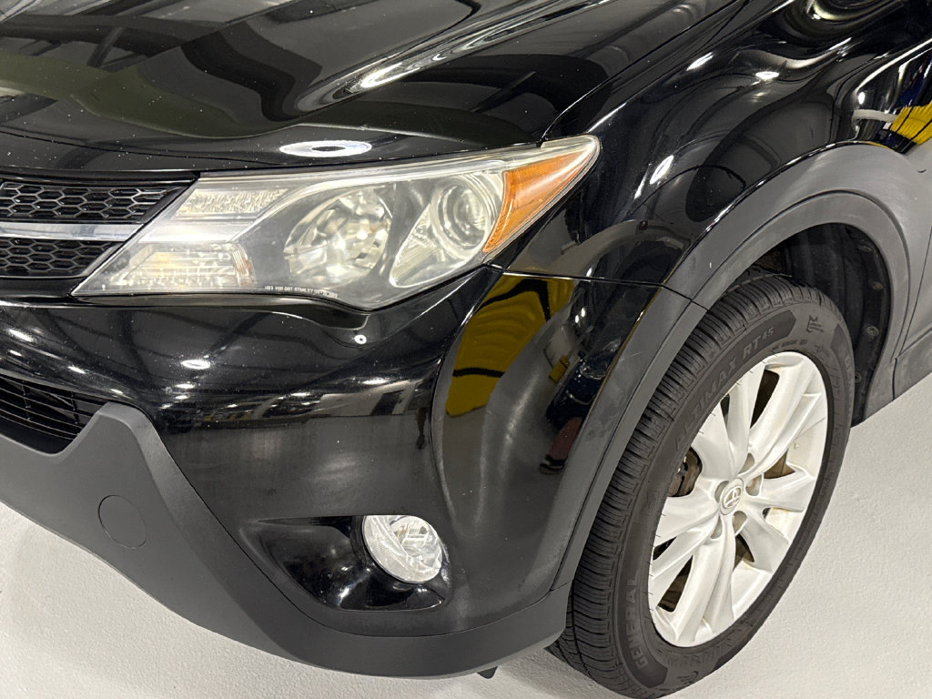 Used 2015 Toyota RAV4 Limited AWD/4WD image 7