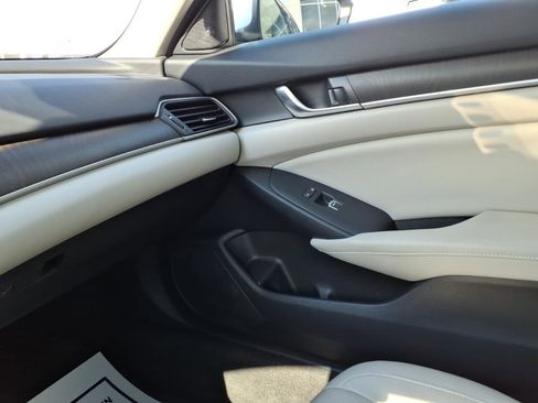 Used 2018 Honda Accord EX-L image 28