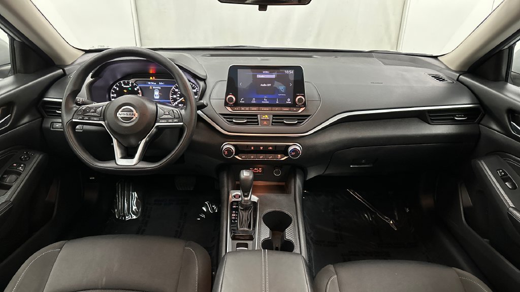Used 2020 Nissan Altima 2.5 S AWD/4WD image 21
