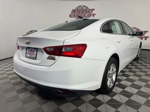 Used 2023 Chevrolet Malibu LS image 28