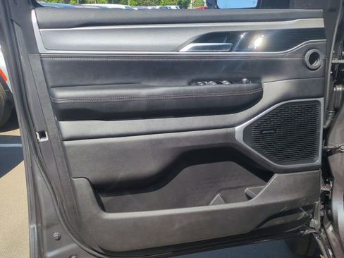 New 2026 Jeep Grand Wagoneer 4WD image 30