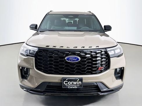 New 2026 Ford Explorer ST w/ Sun And Sound Package image 2