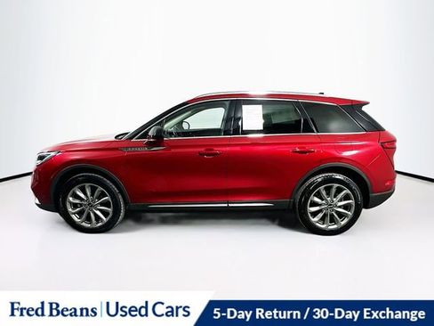 Certified 2022 Lincoln Corsair Standard w/ Premium Package image 4