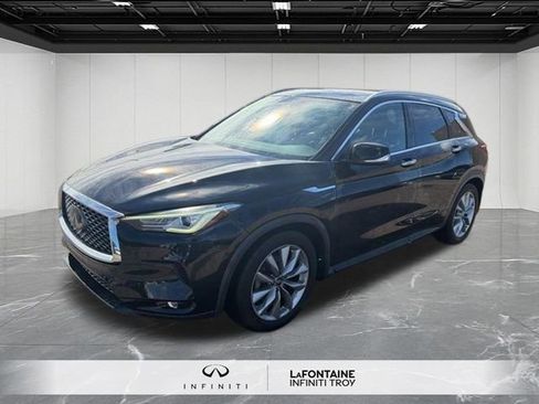 Used 2019 INFINITI QX50 Luxe w/ Navigation Package FWD image 1