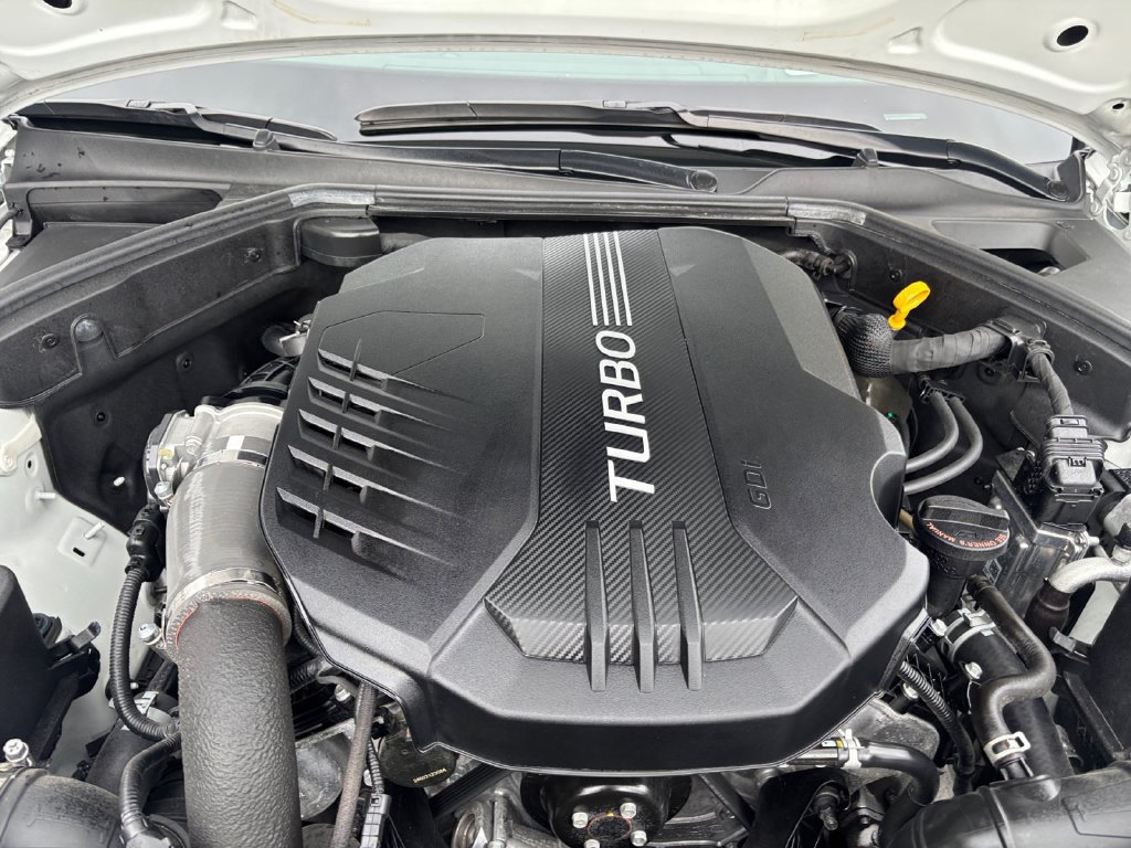 Used 2025 Genesis G70 3.3T Advanced w/ Sport Prestige Package RWD image 18