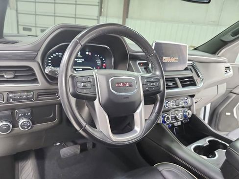 Used 2022 GMC Yukon XL SLT RWD image 18