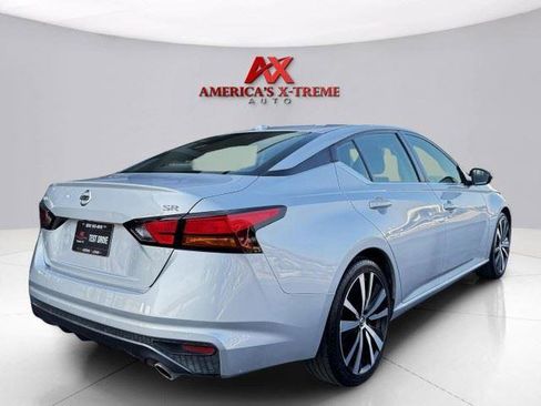 Used 2021 Nissan Altima 2.5 SR FWD image 5