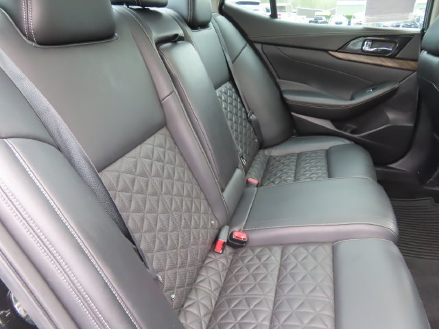 Used 2016 Nissan Maxima Platinum FWD image 38