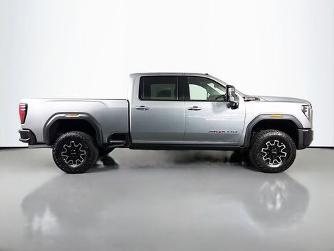 New 2026 GMC Sierra 2500 AT4X AWD/4WD image 8