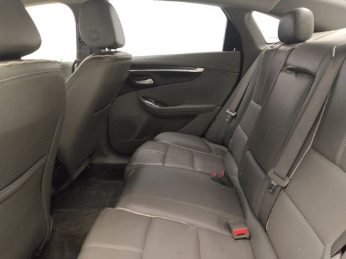 Used 2015 Chevrolet Impala LTZ FWD image 18