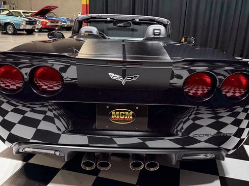 Used 2012 Chevrolet Corvette Convertible w/ 4LT Preferred Equipment Group image 11