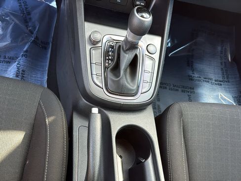 Used 2023 Hyundai Kona SEL image 21