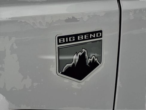 Used 2023 Ford Bronco Big Bend image 30