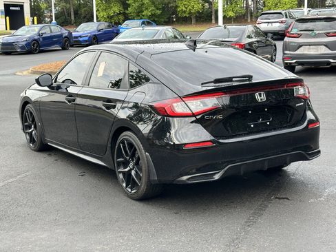 Used 2025 Honda Civic Sport image 9