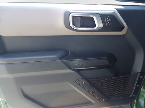 Used 2024 Ford Bronco Wildtrak AWD/4WD image 25