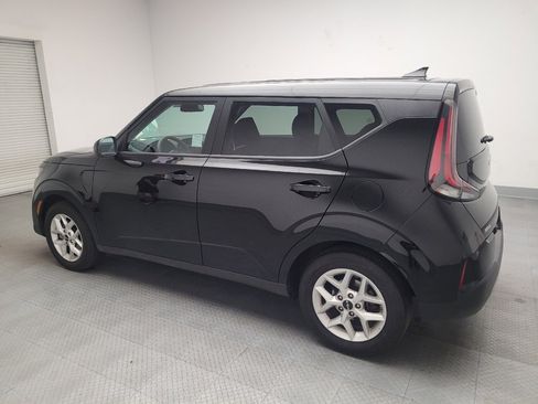 Used 2024 Kia Soul LX w/ Option Group 015 image 3