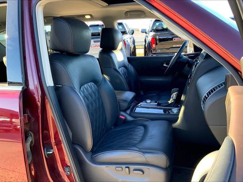 Used 2023 Nissan Armada Platinum w/ Captain's Chairs Package image 8