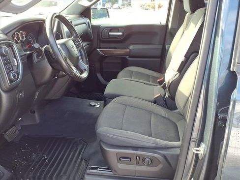 Used 2021 Chevrolet Silverado 1500 RST w/ Z71 Off-Road Package image 9