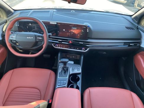 New 2026 Kia Sportage SX image 23