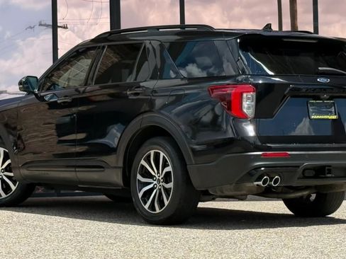 Used 2020 Ford Explorer ST w/ Premium Technology Package AWD/4WD image 7
