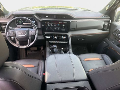 Used 2024 GMC Sierra 1500 AT4 w/ Technology Package image 15