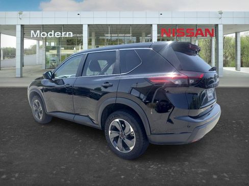 Certified 2024 Nissan Rogue SV AWD/4WD image 6