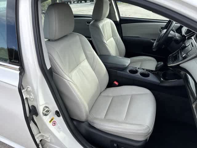 Used 2013 Toyota Avalon XLE Touring FWD image 20
