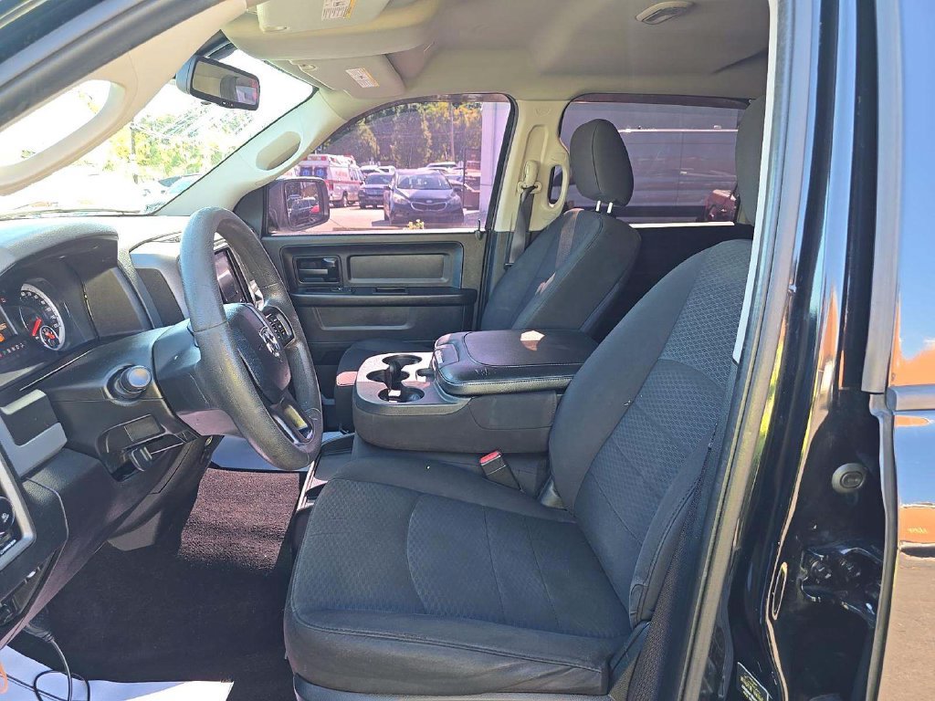 Used 2019 RAM 1500 Express w/ Wheel & Sound Group AWD/4WD image 2