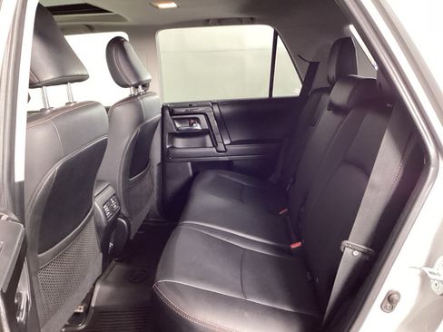 Used 2021 Toyota 4Runner TRD Off-Road Premium w/ Moonroof Package AWD/4WD image 15