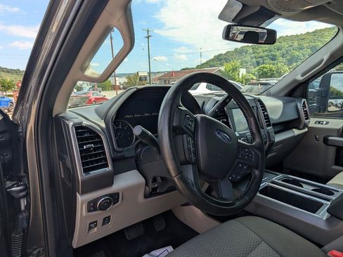 Used 2019 Ford F150 XLT w/ Equipment Group 302A Luxury AWD/4WD image 16