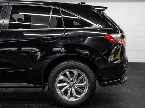Certified 2018 Acura RDX FWD w/ Technology Package image 13