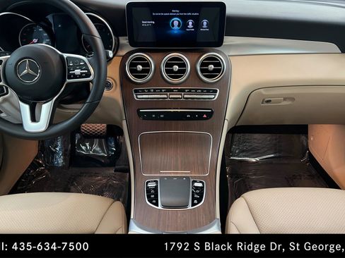Certified 2022 Mercedes-Benz GLC 300 4MATIC w/ Premium Package Lite image 13