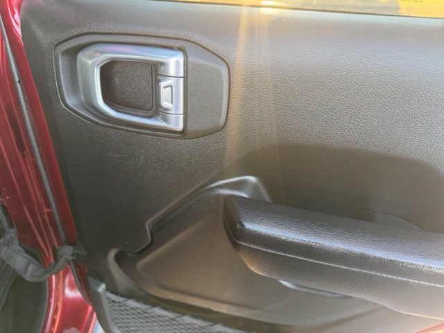 Used 2022 Jeep Gladiator Sport AWD/4WD image 25