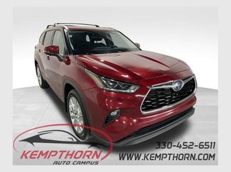 Used 2023 Toyota Highlander Limited video 1