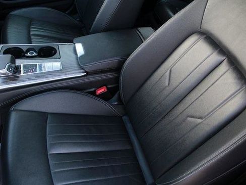 Used 2024 Audi A6 Premium Plus image 5