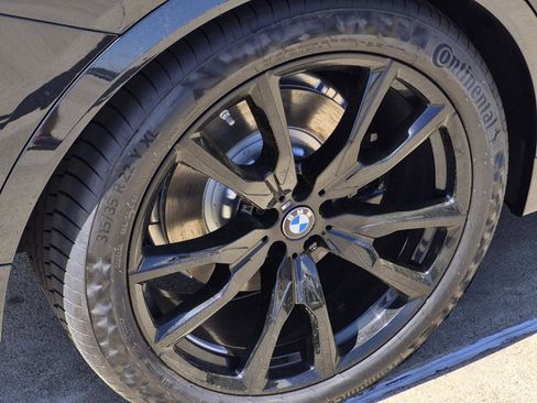 New 2026 BMW X7 xDrive40i image 7