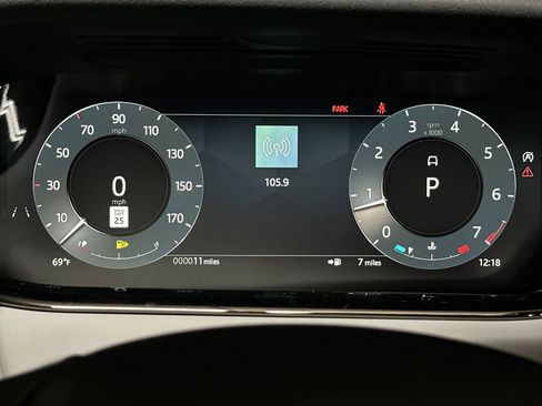 New 2026 Land Rover Range Rover Evoque S image 18