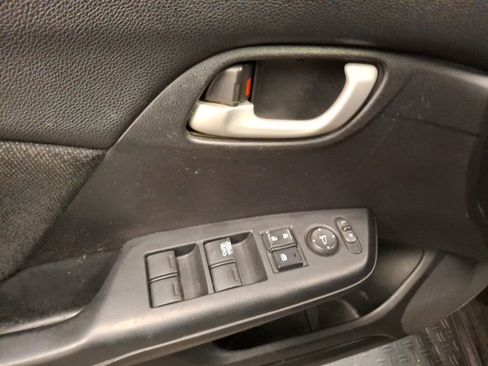 Used 2013 Honda Civic LX image 14
