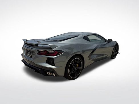 Used 2023 Chevrolet Corvette Stingray Coupe w/ Z51 Performance Package RWD image 5