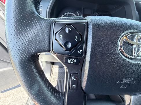 Used 2021 Toyota 4Runner TRD Off-Road Premium AWD/4WD image 13
