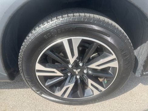 Used 2024 Mitsubishi Eclipse Cross SE AWD/4WD image 13