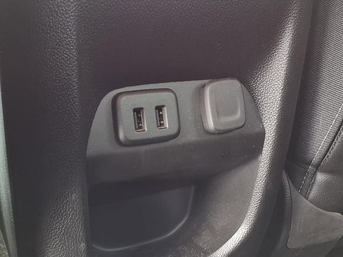 Used 2018 Chevrolet Colorado ZR2 image 22