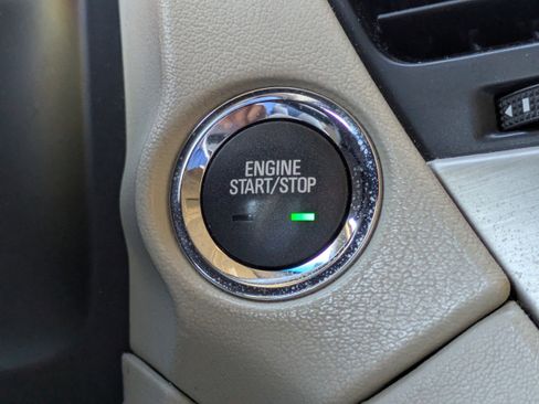 Used 2016 GMC Yukon Denali w/ Open Road Package image 31