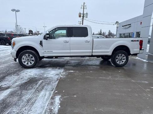 Certified 2019 Ford F350 Platinum w/ Platinum Ultimate Package image 4