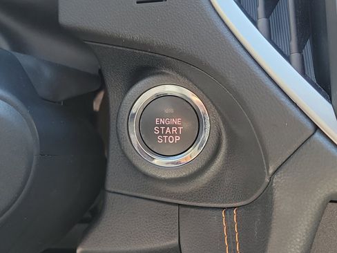 Used 2022 Subaru Crosstrek 2.5i Limited w/ Moonroof Package 2 image 17