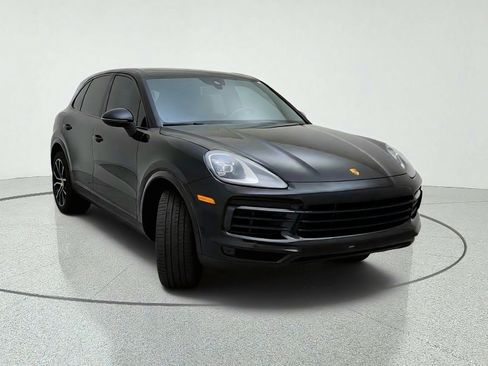 Used 2021 Porsche Cayenne AWD/4WD image 4