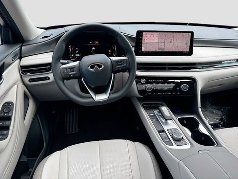 Used 2027 INFINITI QX60 Pure w/ Cargo Package FWD image 24