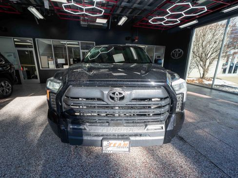 Used 2023 Toyota Tundra SR5 image 6