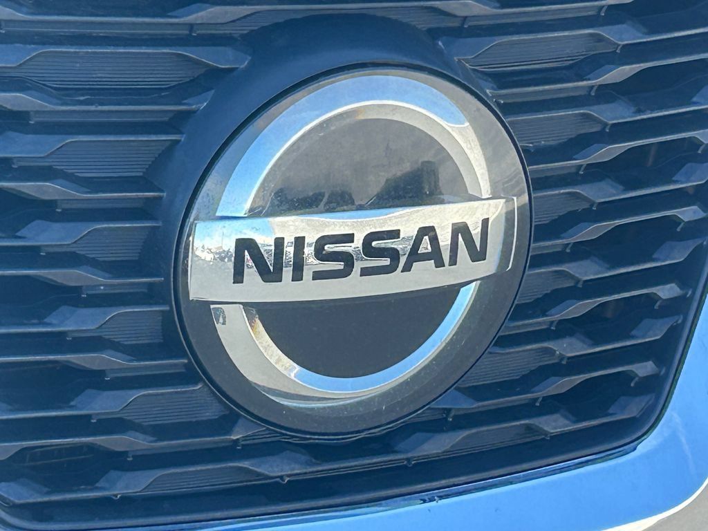Used 2018 Nissan Rogue S FWD image 9